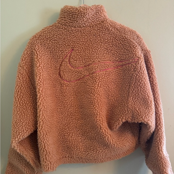 Nike jacket - Picture 2 of 2